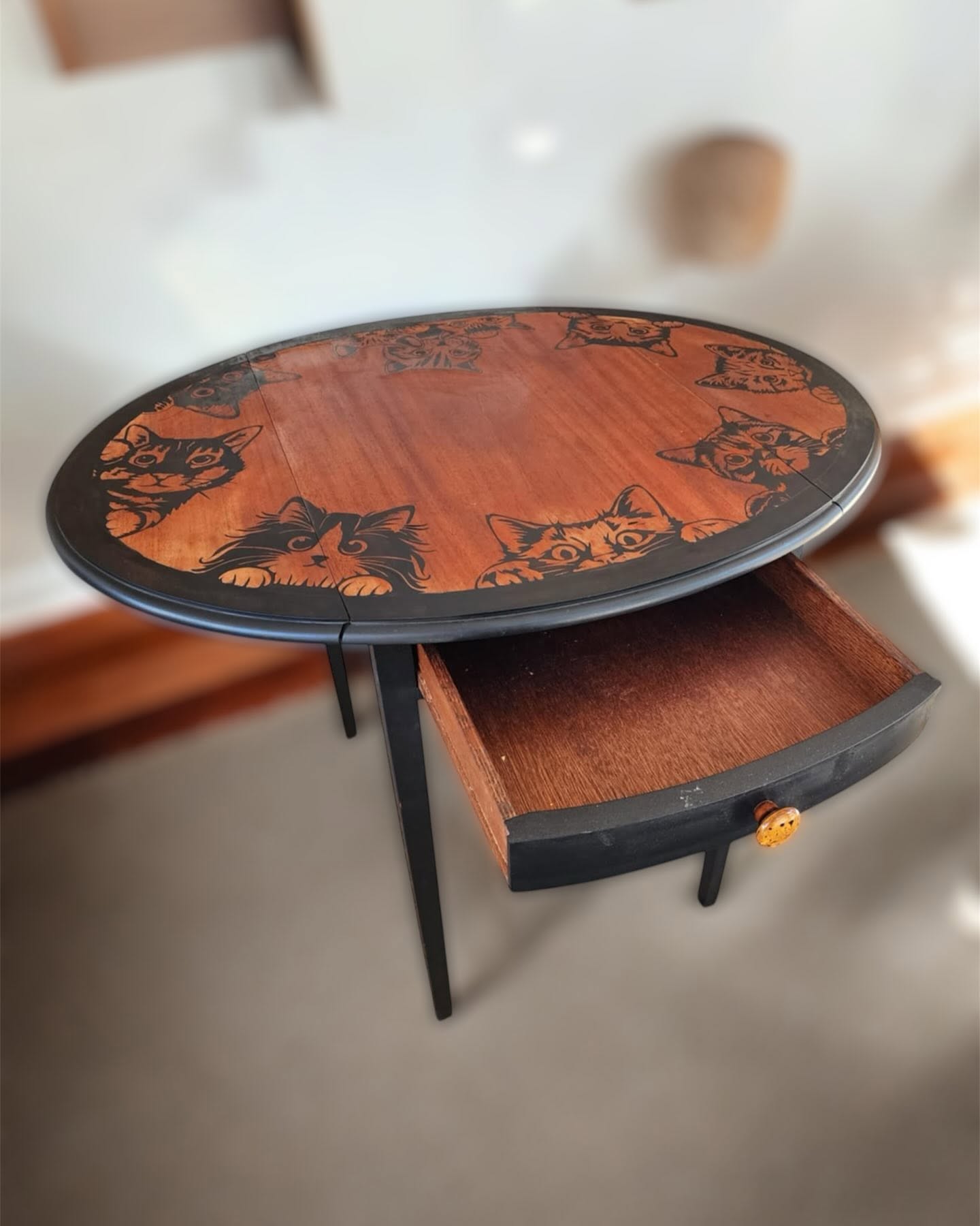 Peekaboo Cat Drop-Leaf Table